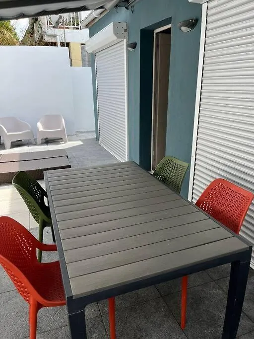 La Petite Ruelle Apartment Sainte-Anne  Guadeloupe